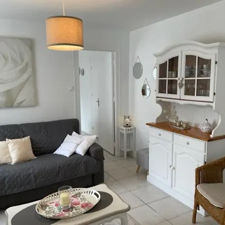 Apartment Rdc De Maison Principale *